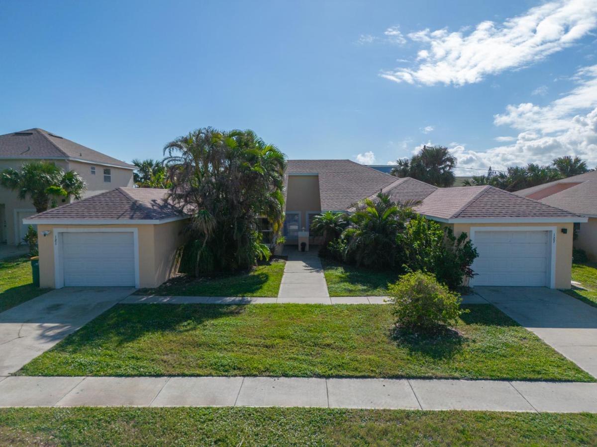 Sunset Serenity - 3Br Beach Townhome With Outdoor Patio - New Hot Tub, Steps To Ocean Fun! Melbourne Eksteriør billede