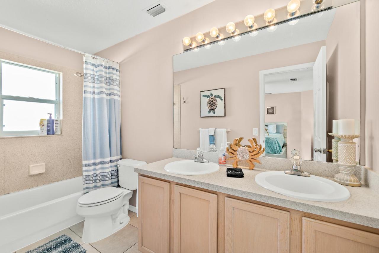 Sunset Serenity - 3Br Beach Townhome With Outdoor Patio - New Hot Tub, Steps To Ocean Fun! Melbourne Eksteriør billede