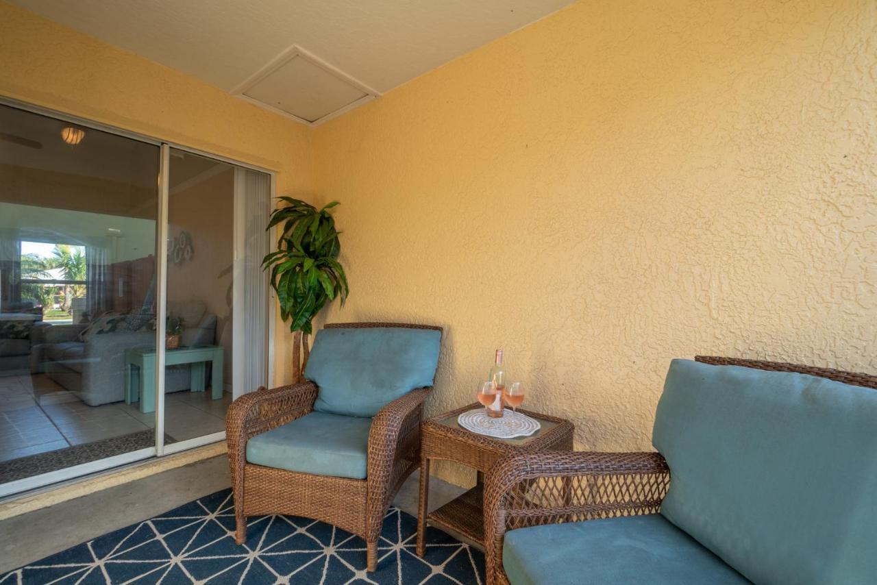 Sunset Serenity - 3Br Beach Townhome With Outdoor Patio - New Hot Tub, Steps To Ocean Fun! Melbourne Eksteriør billede