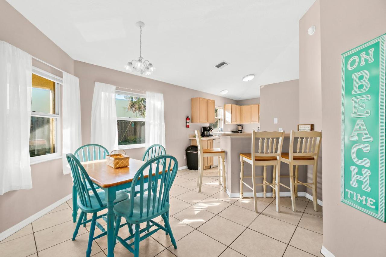 Sunset Serenity - 3Br Beach Townhome With Outdoor Patio - New Hot Tub, Steps To Ocean Fun! Melbourne Eksteriør billede