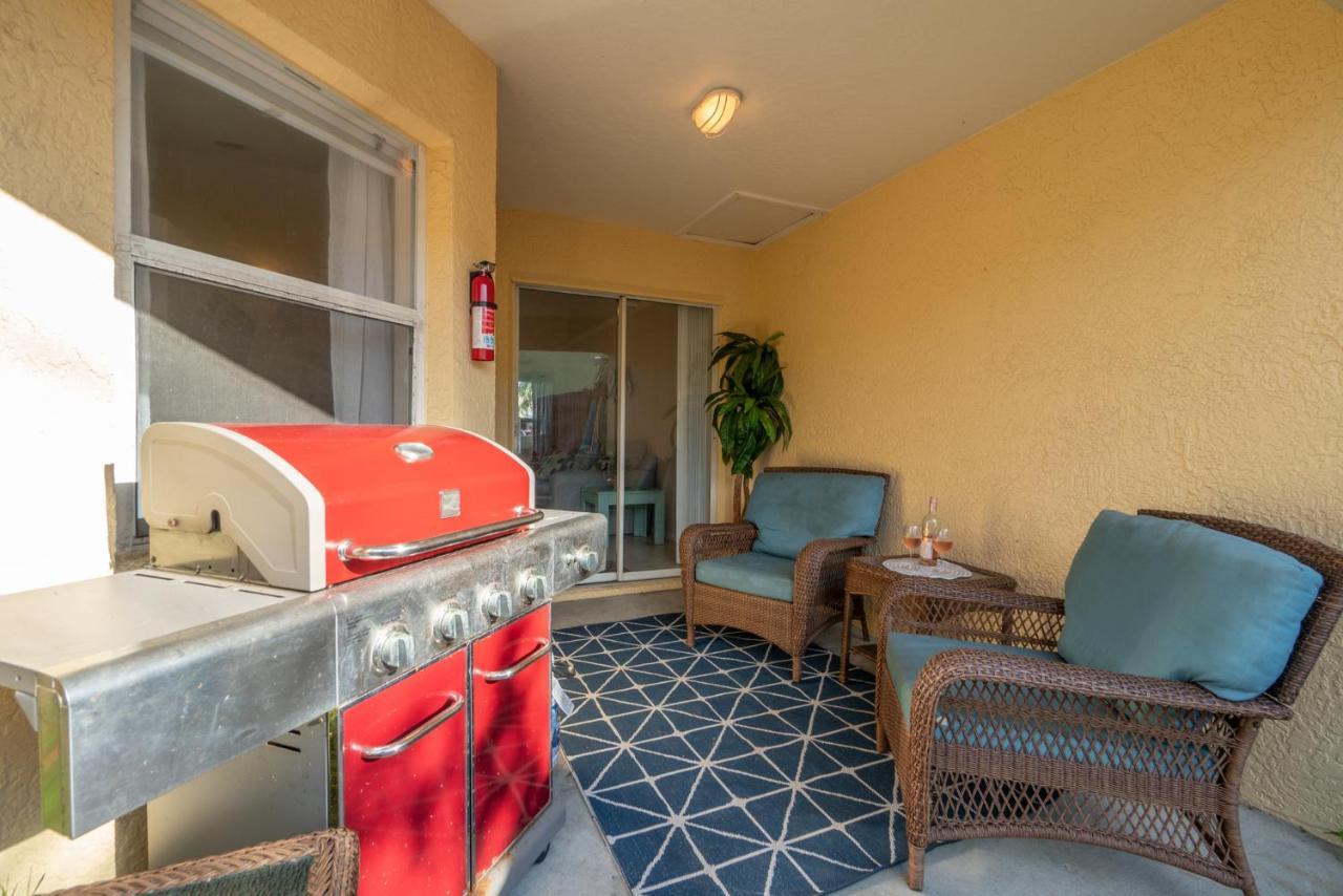 Sunset Serenity - 3Br Beach Townhome With Outdoor Patio - New Hot Tub, Steps To Ocean Fun! Melbourne Eksteriør billede